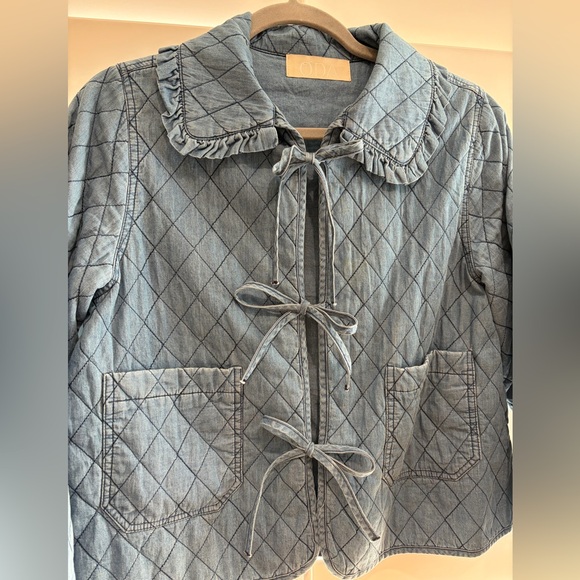 ODA Proyecto Rufina EUC Ruffle Collar Quilted Barn Jacket Denim Chambray M L - Picture 6 of 11